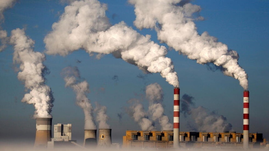 Emissões de gases na produção de energia caem para níveis recorde em 2023