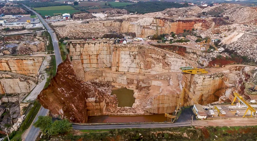 Novo julgamento do caso da derrocada da EM255 em Borba remarcado para outubro