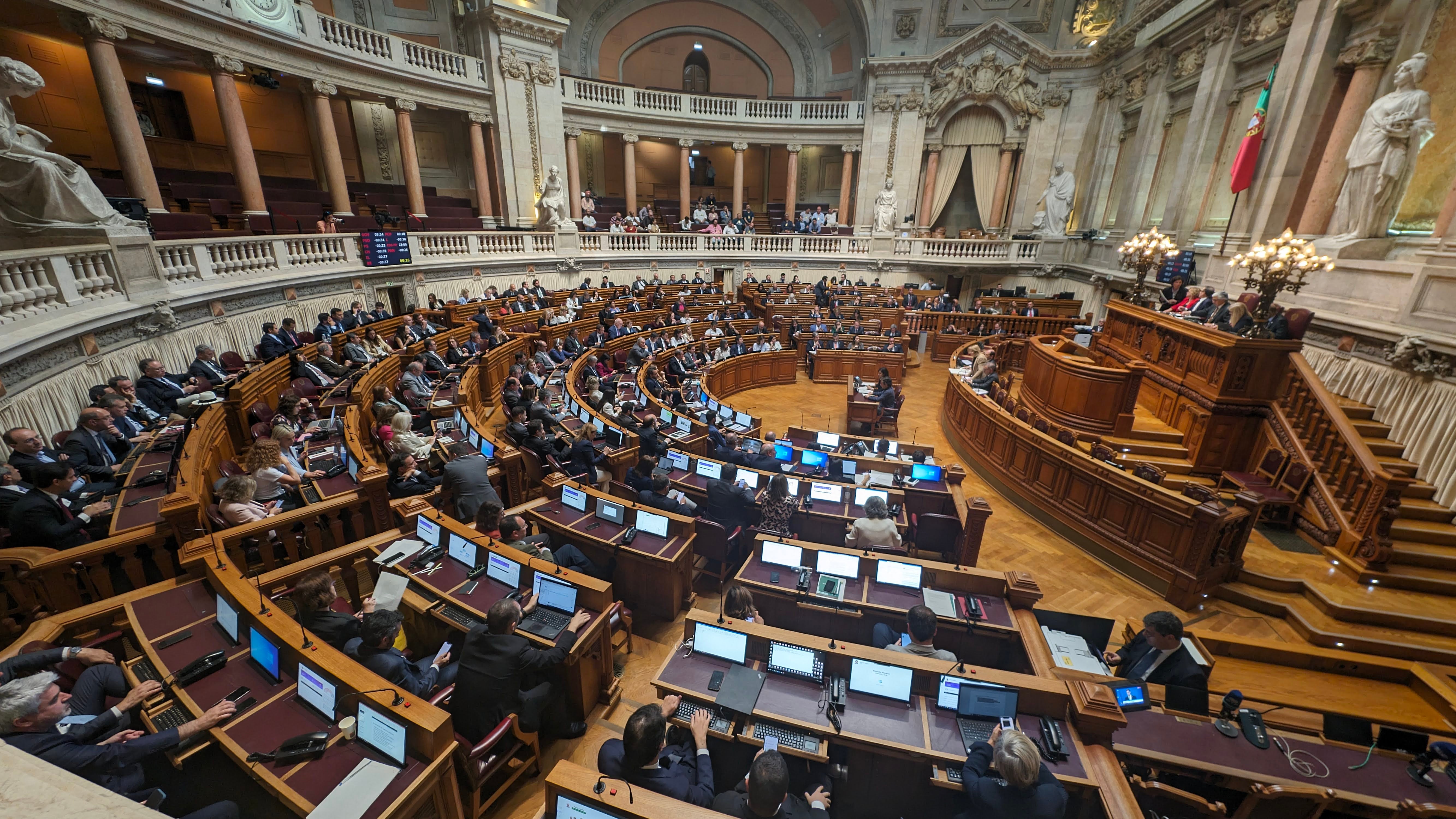 Arrendamento em debate. Proposta do Governo � beira do chumbo no Parlamento