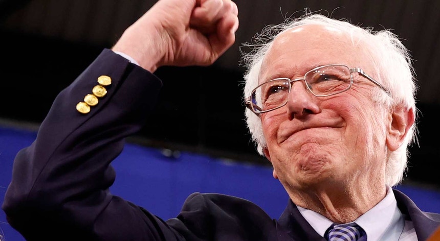 Bernie Sanders era um dos candidatos com mais apoio do democratas. Ao desistir, deixa o caminho aberto para Joe Biden
