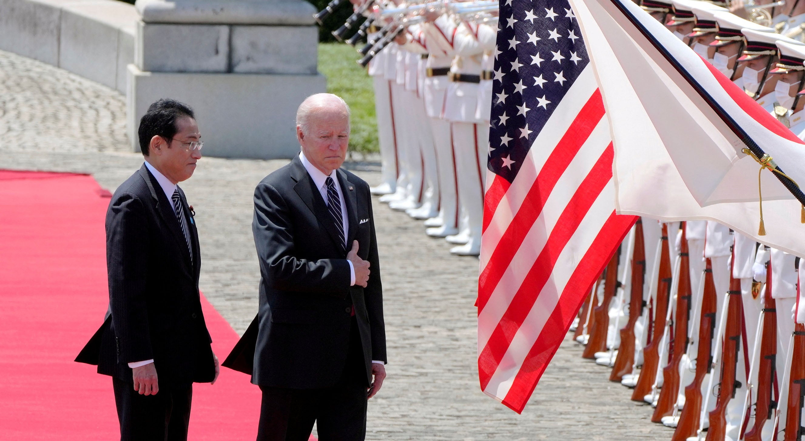 日本政府はバイデン氏が日本を排外主義国と呼んだことを遺憾に感じている