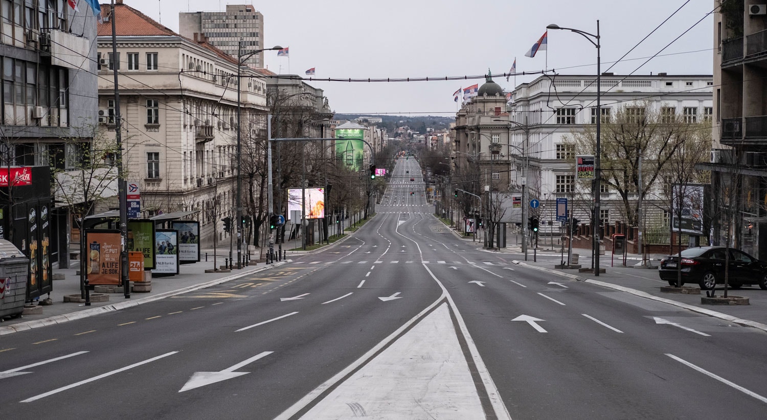  Rua Kneza Milosa em Belgrado, na S&eacute;rvia / Marko Djurica - Reuters 
