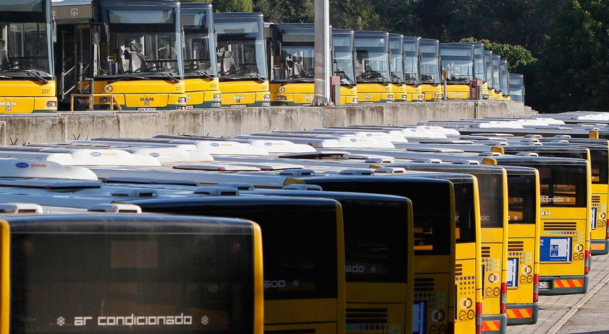 Resultado de imagem para Portugueses gastam 70 euros por mÃªs em transportes
