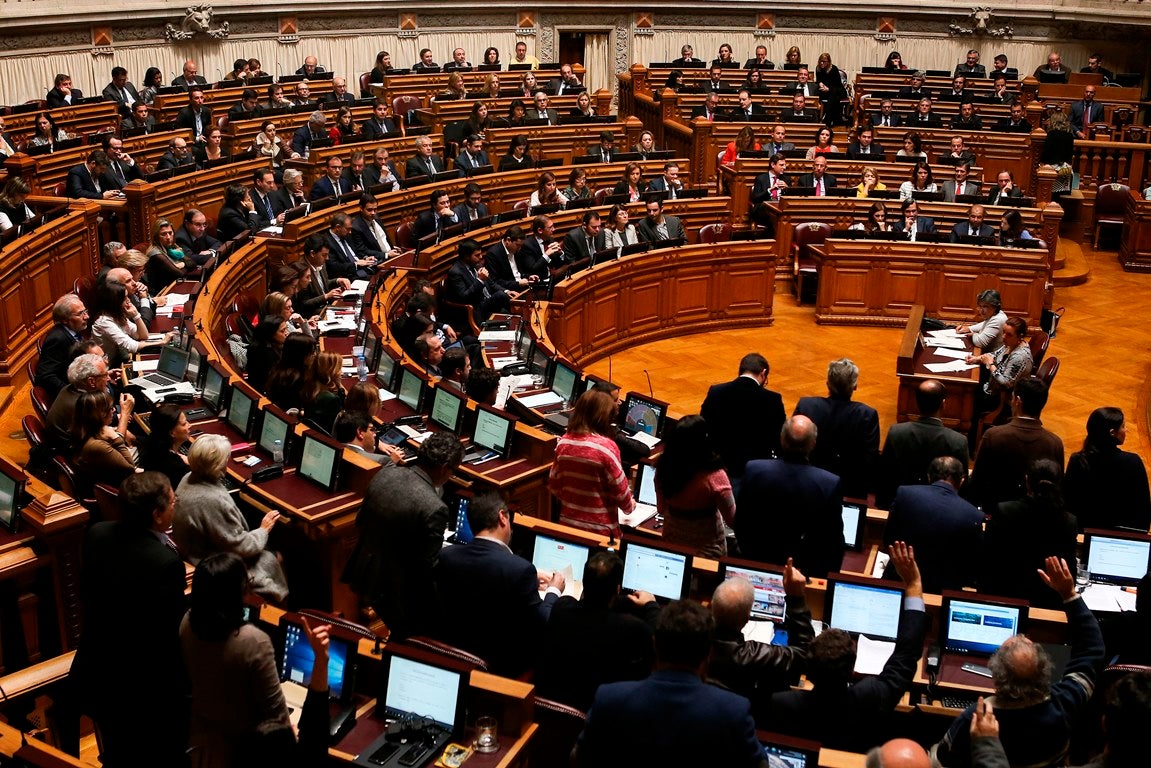 Resultado de imagem para deputados negÃ³cios e manhas