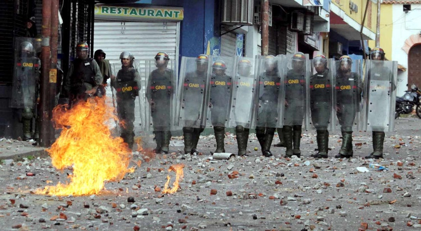 Protestos na Venezuela terão já provocado várias vítimas mortais
