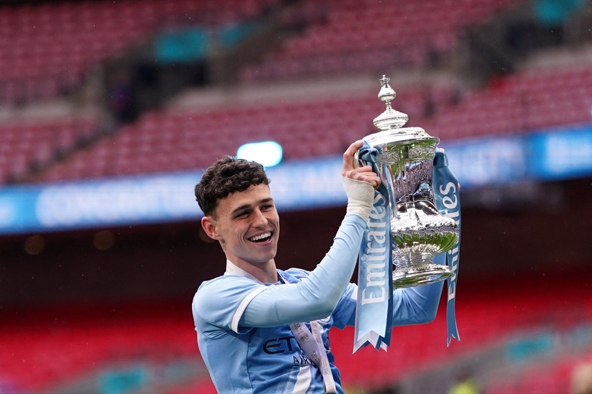 Imagem de Phil Foden prolonga ligação ao Manchester City até 2030