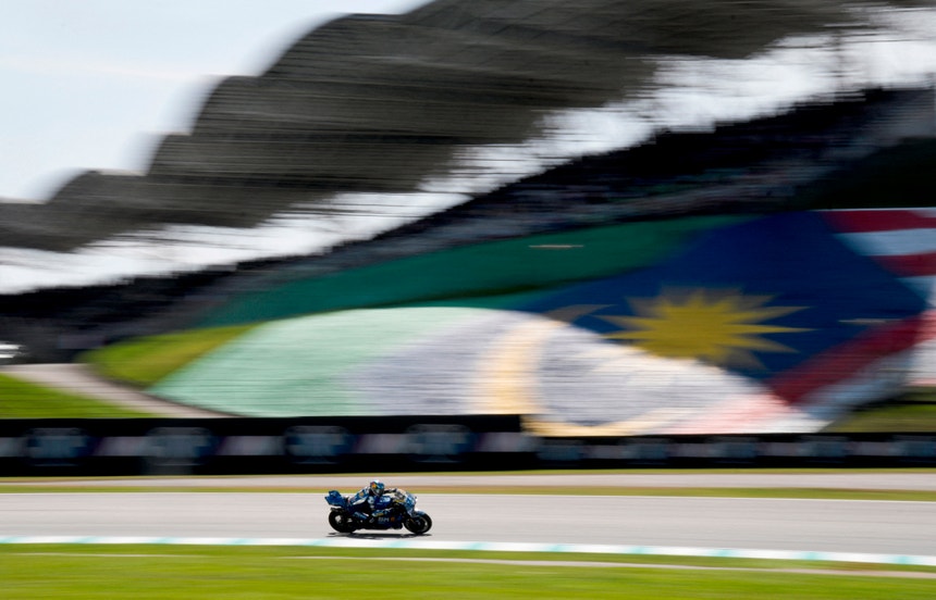 MotoGP/Portugal. Alex Márquez lidera treinos livres e Miguel Oliveira 20.º