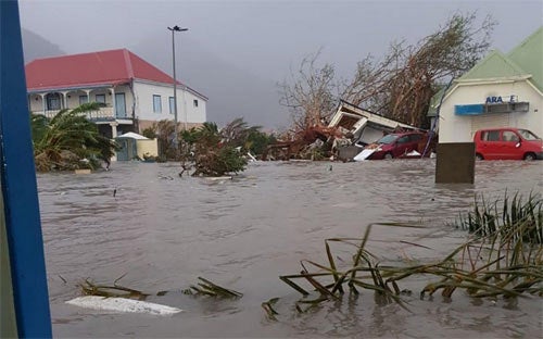 Uma imagem de Saint Martin depois da passagem do furacao grau 5 Irma foto: AFP