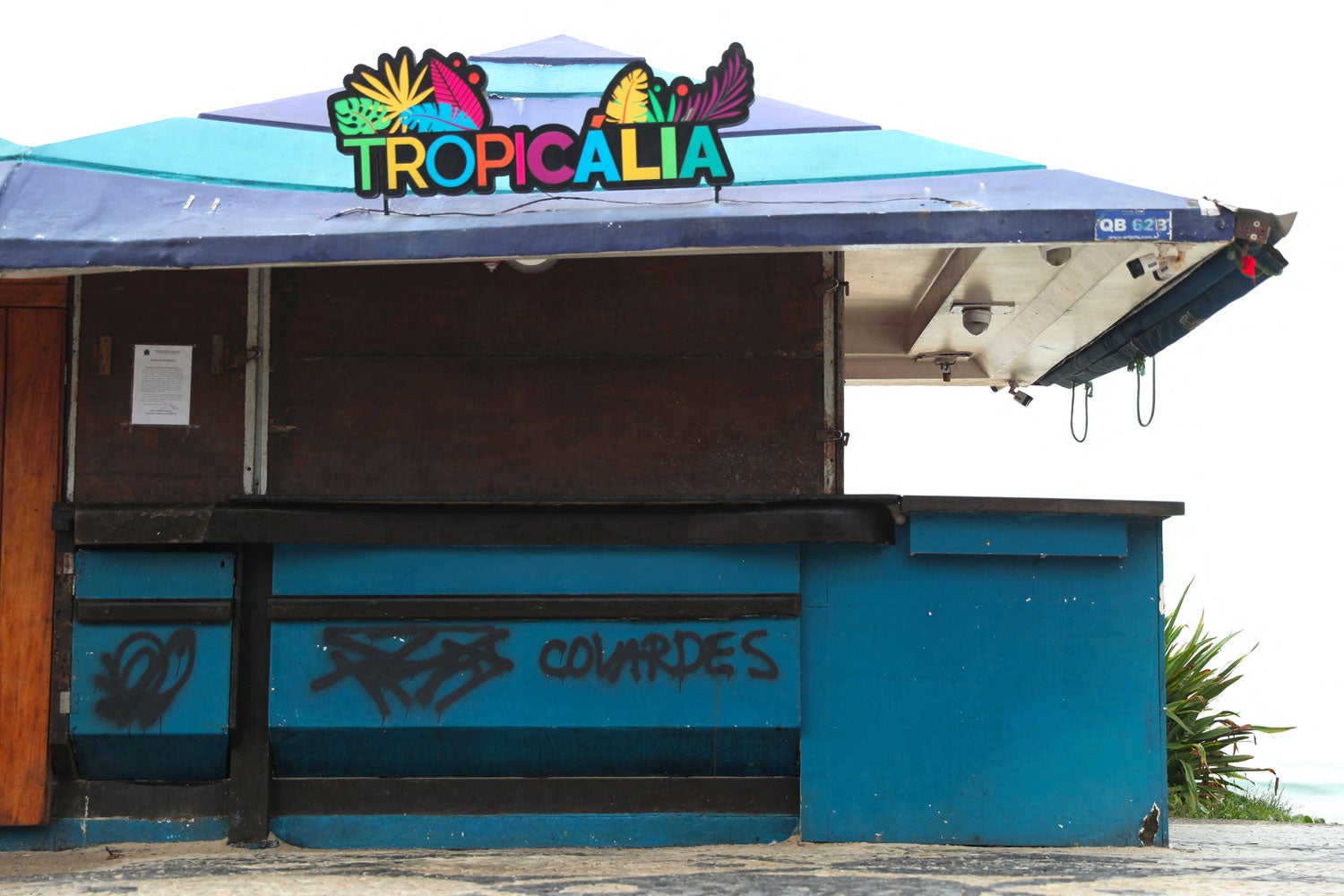 O bar de praia Tropic&aacute;lia onde foi encontrado o corpo de Mo&iuml;se Kabagambe, o congol&ecirc;s que servia bebidas no areal Foto - Reuters