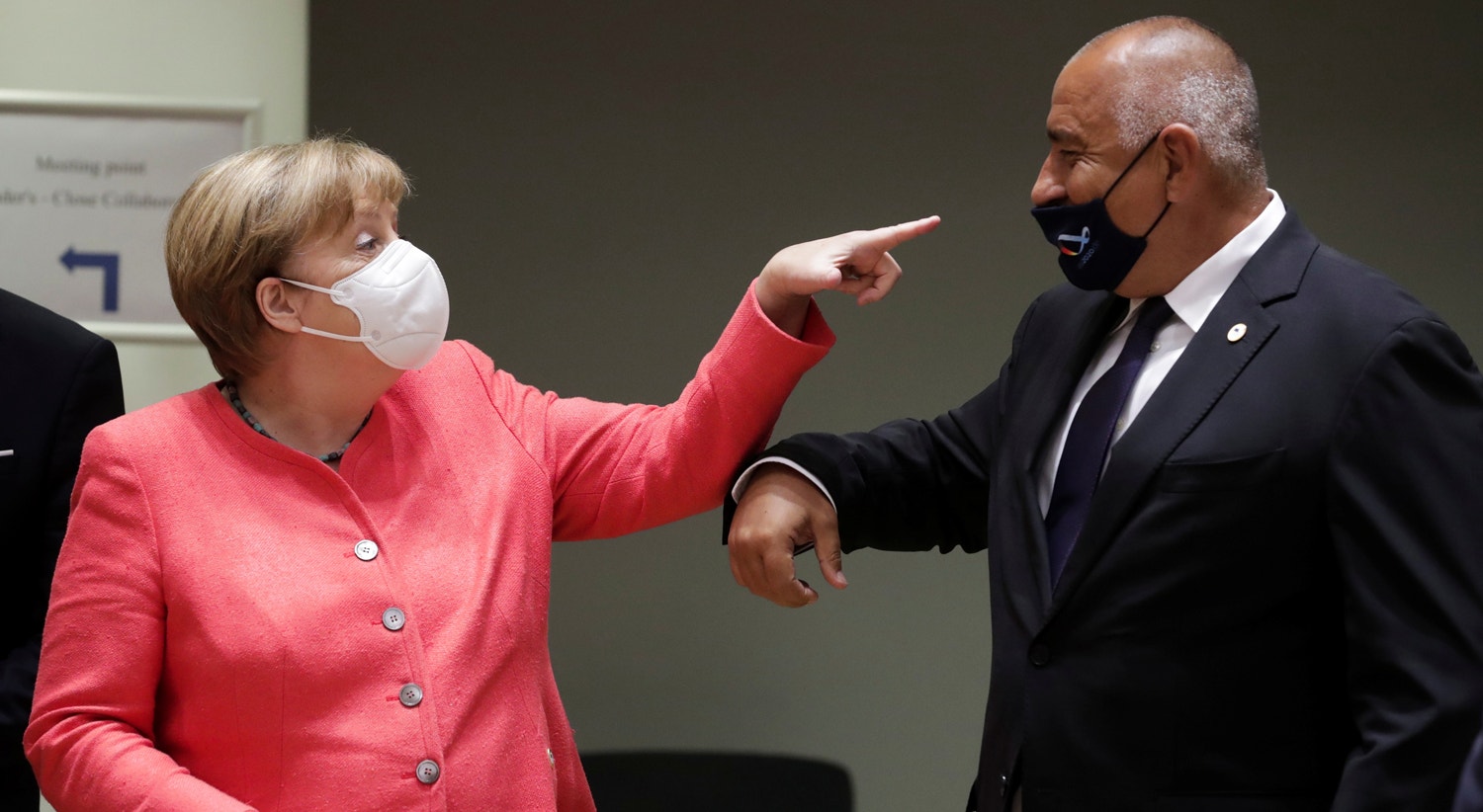  Angela Merkle com o primeiro-ministo bulgaro, Boyko Borisov | Stephanie Lecocq - Reuters 