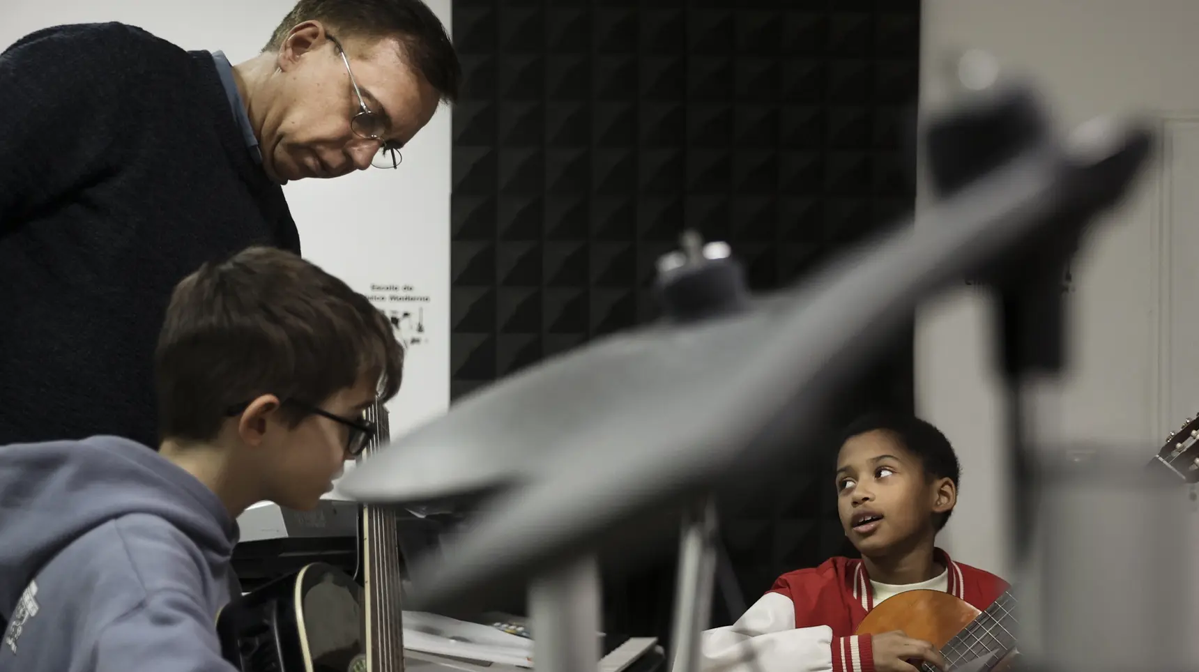 Mais de uma centena de professores de Música e de Dança ainda sem concurso