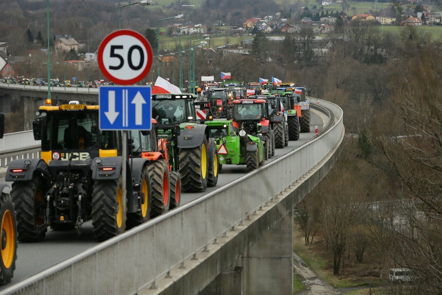 Agricultores protestam contra as políticas agrícolas da União Europeia
