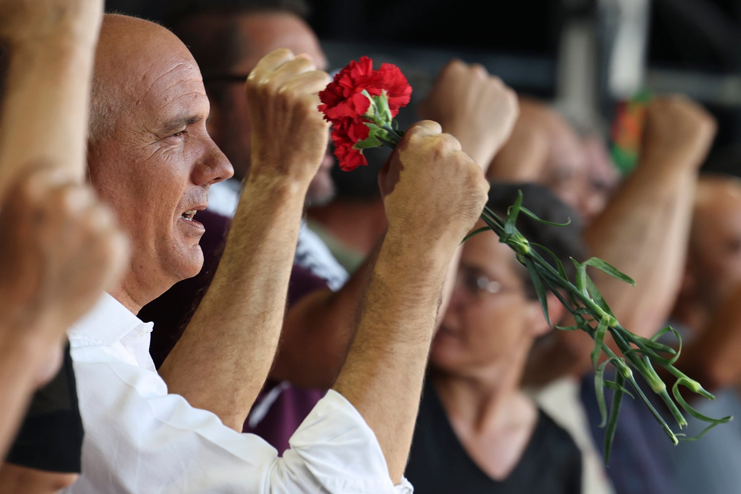 Paulo Raimundo fecha Festa do Avante com alerta para "assalto � Seguran�a Social"