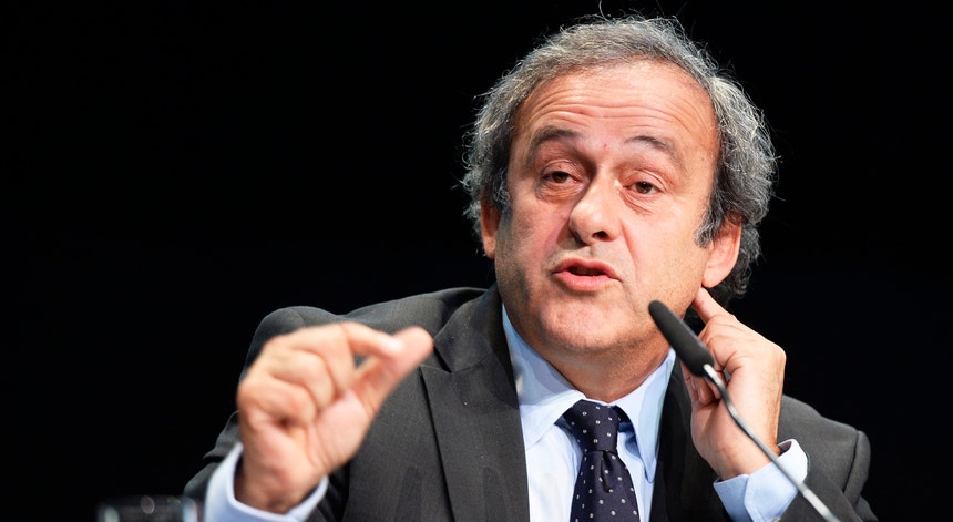 Platini reclama uma indemnização à UEFA
