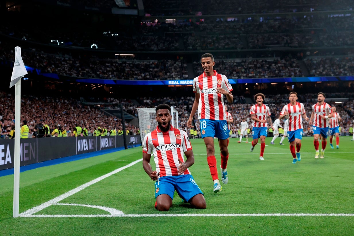 Real Madrid tropeça em casa e complica luta pelo título