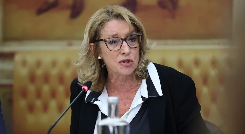 Alterações à Lei Laboral. Ministra do Trabalho diz que Parceiros vão agora consultar os seus órgãos