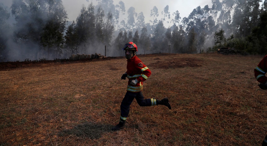 O incêndio em Idanha-a-Nova chegou a passar para Espanha

