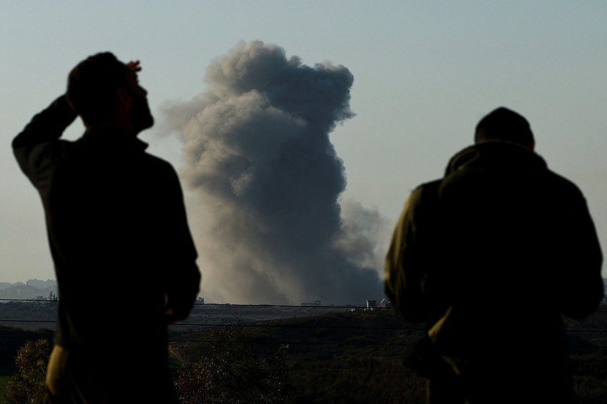 Imagem relacionada com a notícia: Ataques a Gaza não cessam. Negociação dá sinais positivos mas acordo tarda