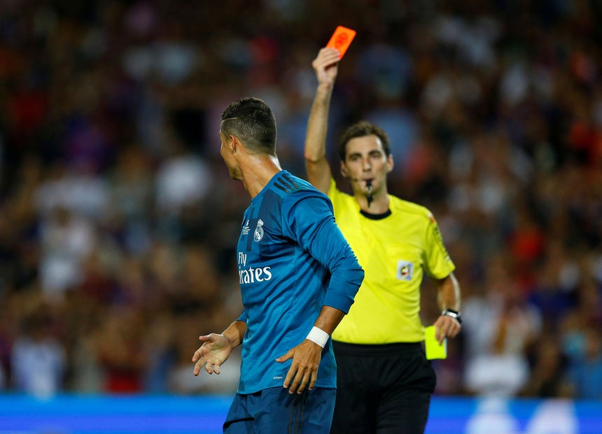 Resultado de imagem para Cristiano Ronaldo suspenso por cinco encontros