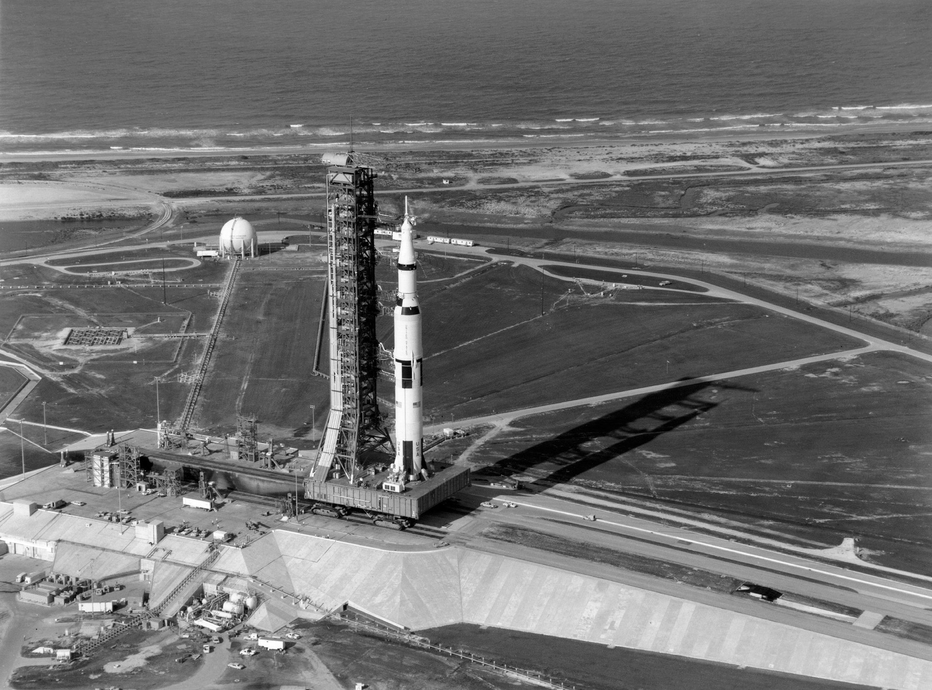  Cr&eacute;ditos fotogr&aacute;ficos: NASA History Office and Kennedy Space Center. 