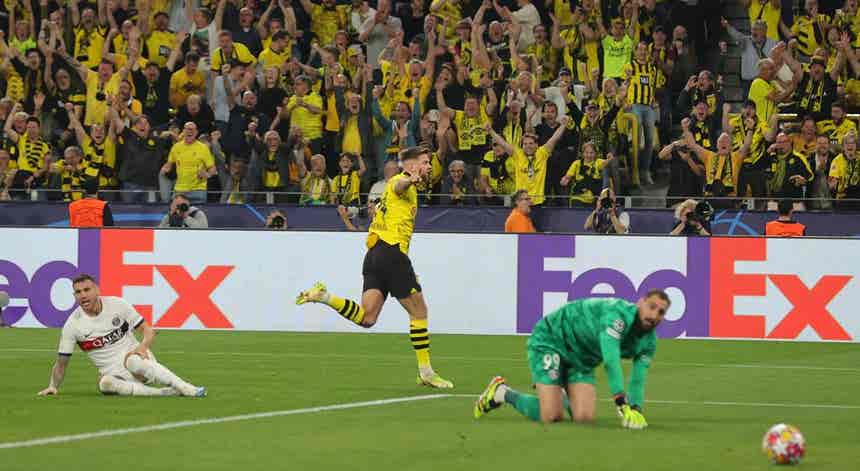 "Champions". Dortmund vence Paris Saint-Germain