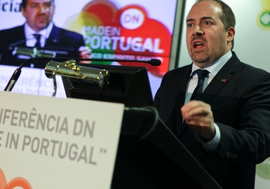 Álvaro Santos Pereira anunciou o programa “Portugal Sou Eu”, destinado a "mudar as mentalidades"
