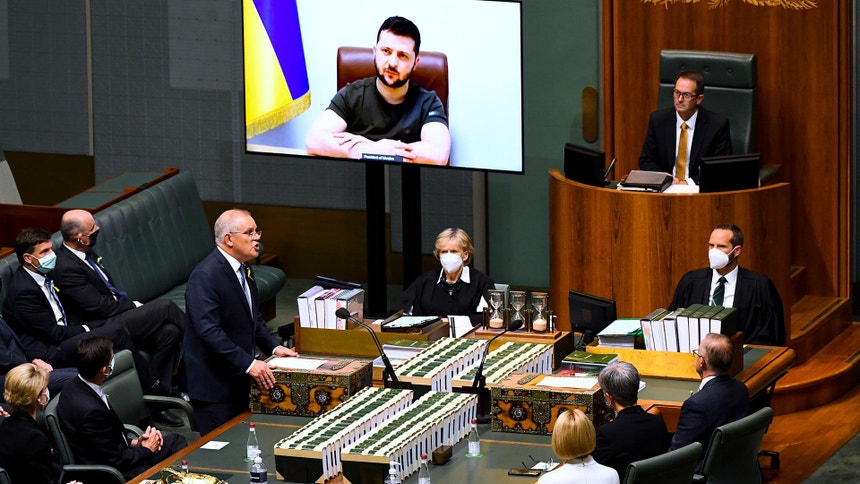 A Austrália prepara-se para mandar veículos blindados para Kiev
