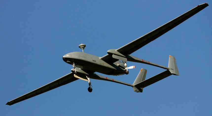 A China denunciou esta quinta-feira, em comunicado, o sobrevoo do drone indiano como “uma violação da soberania territorial”
