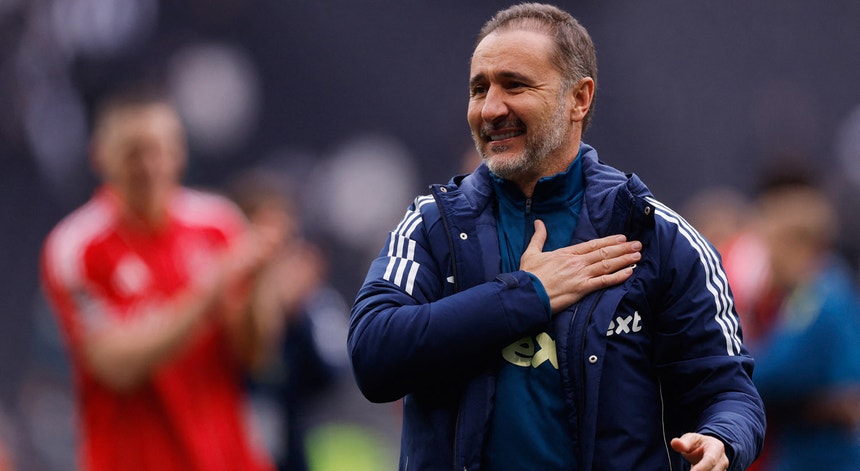 Imagem de Vítor Pereira brilha com Forest, West Ham na zona vermelha