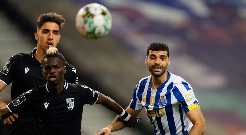 A equipa do FC Porto corre na perseguição ao primeiro lugar
