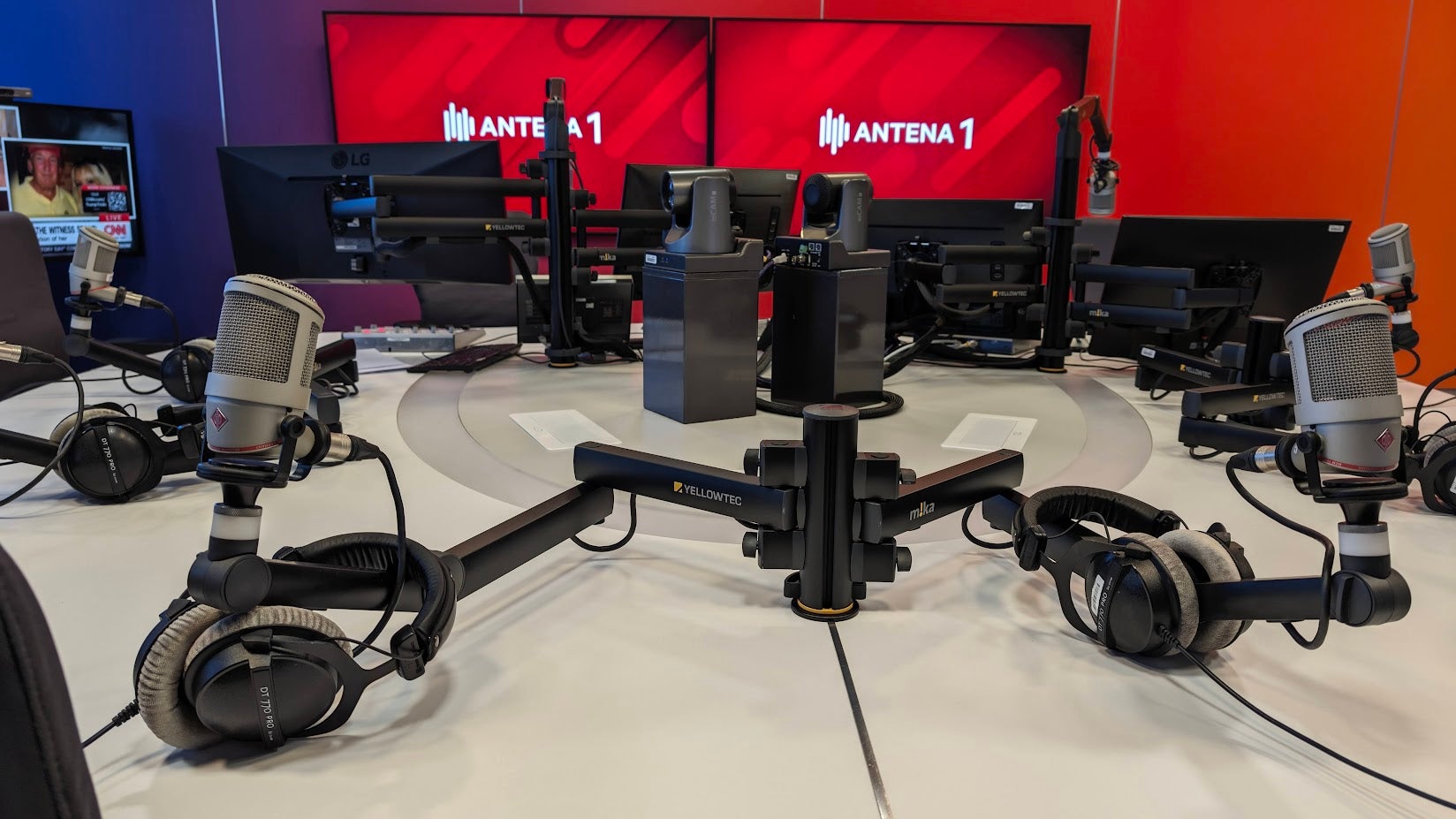 Rádio RTP Antena 1 tem novo estúdio no Centro de Produção do Norte