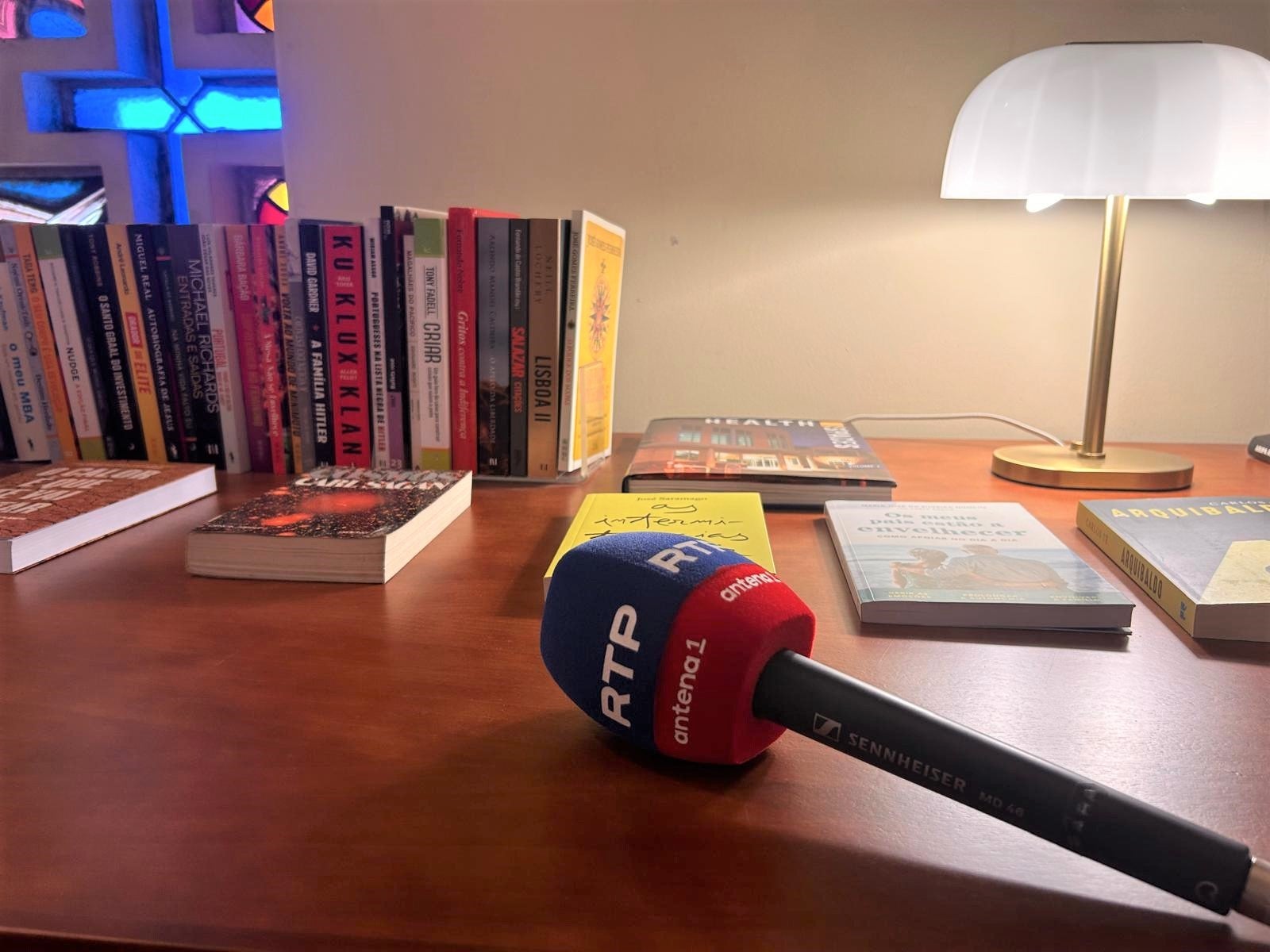 There are "Books with wings" at São João Hospital in Porto