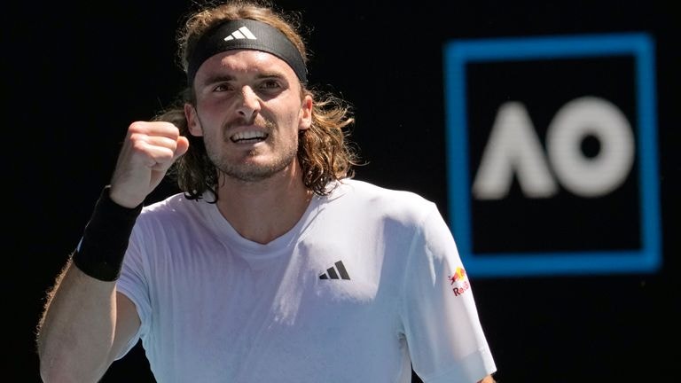 Tsitsipas vai jogar a sua segunda grande final de um Grand Slam
