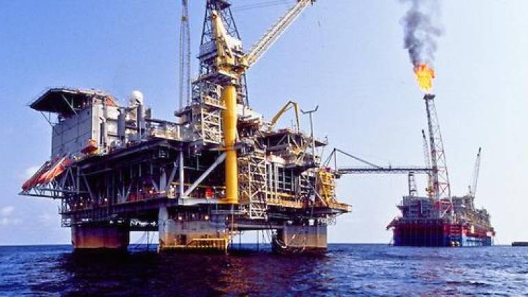 Covid-19 e petróleo podem dar xeque-mate a Angola