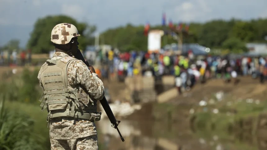 Haiti reforça segurança com a ajuda internacional
