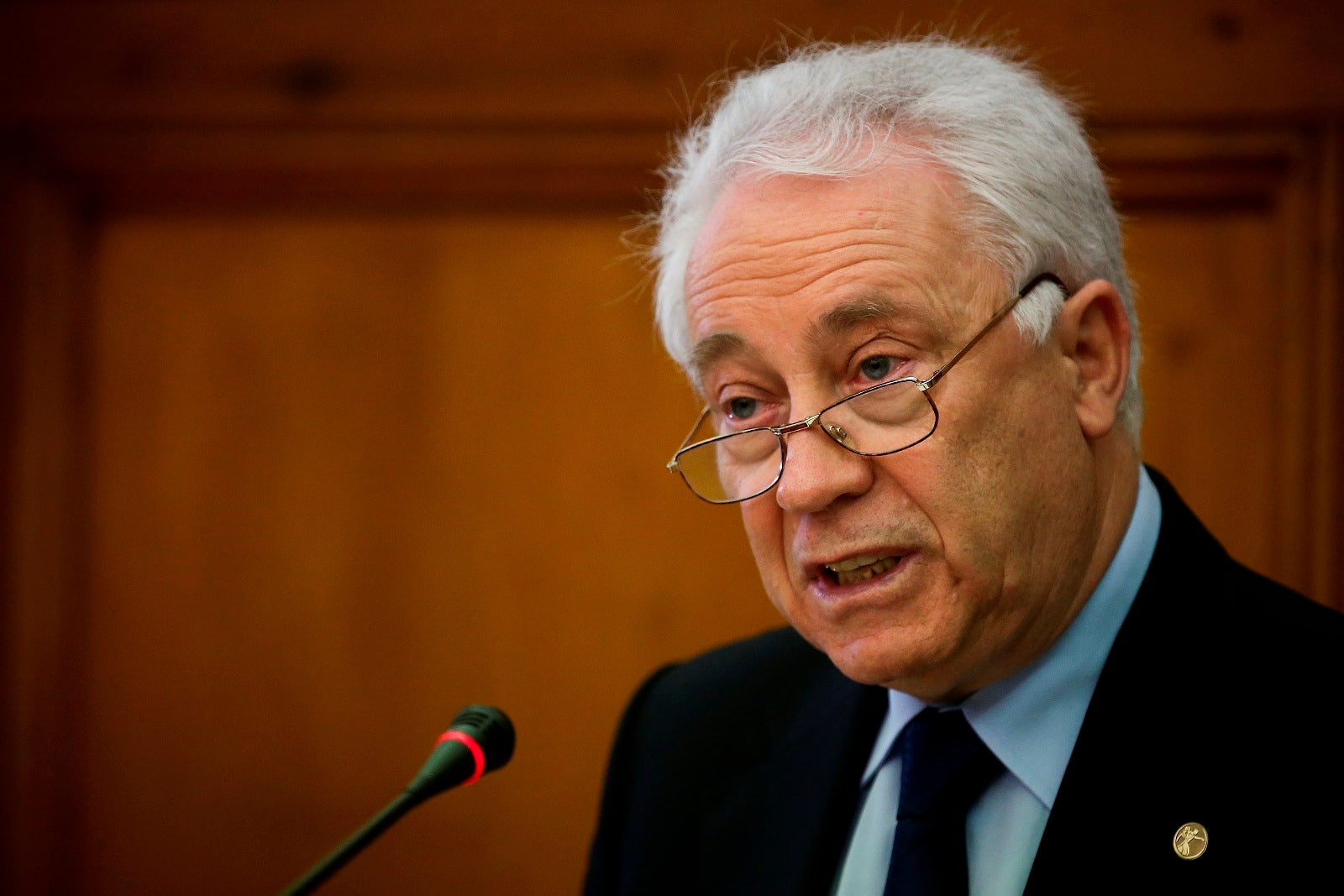 Carlos Costa rejeita �culpas� na gest�o da Caixa