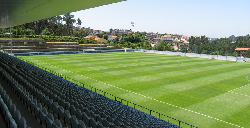 O cenário serviu para o jogo entre portistas e luandenses
