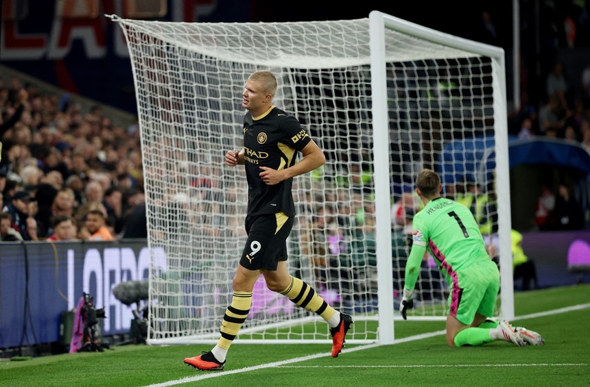 Manchester City goleia por 4-1 na visita ao Crystal Palace