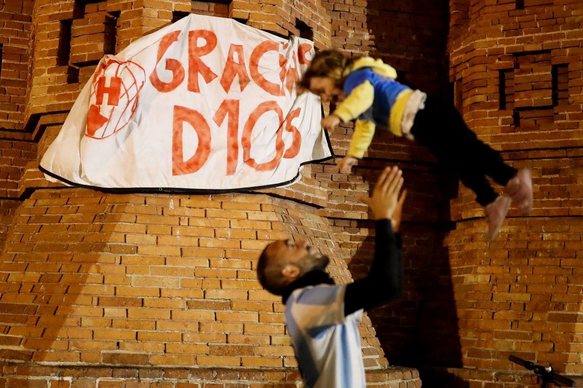  Gera&ccedil;&otilde;es de adeptos | Nacho Doce - Reuters  