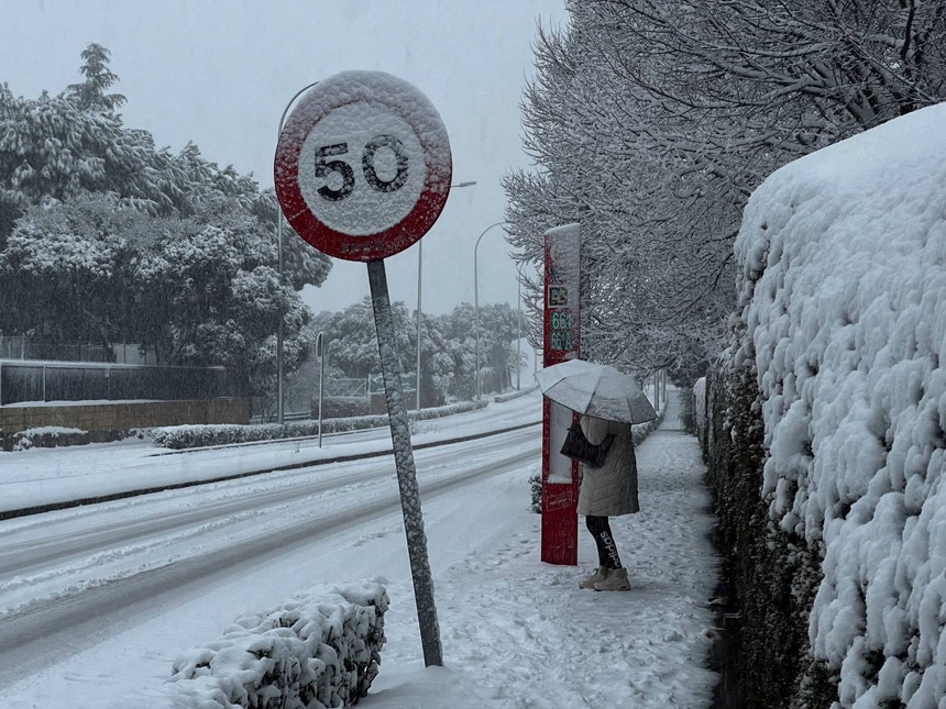Depressão Kristin leva neve, chuva e vento a Espanha