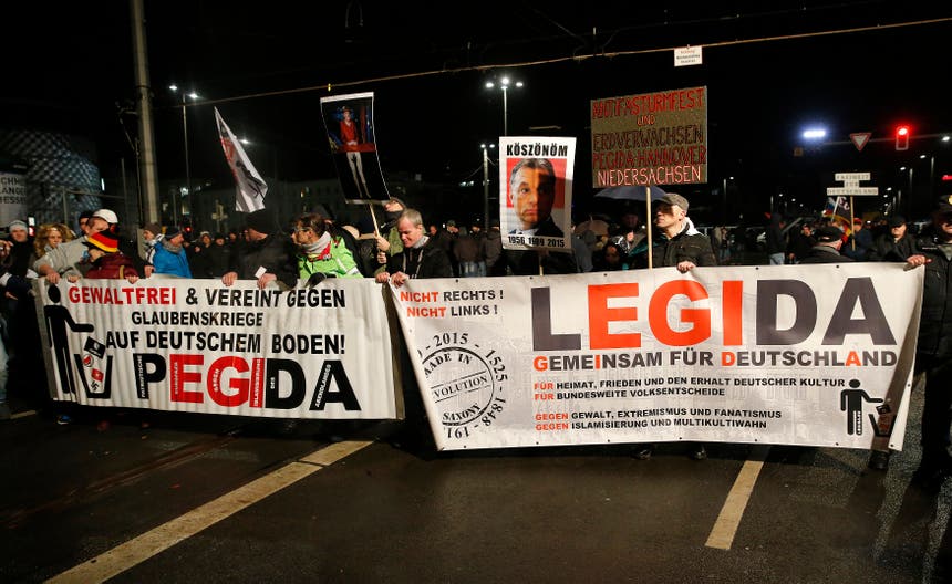 Manifestação pacífica anti-imigrantes organizada pelo Legida em Leipzig dia 11 de janeiro de 2015 Foto: Reuters Manifestação pacífica anti-imigrantes organizada pelo Legida em Leipzig dia 11 de janeiro de 2015 Foto: Reuters