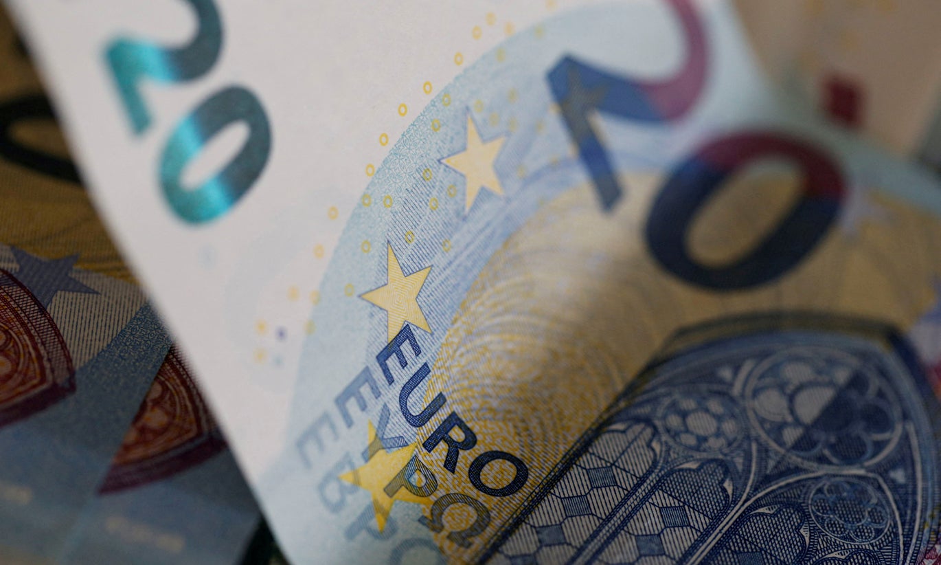 Confiança dos consumidores com queda acentuada na zona euro em março