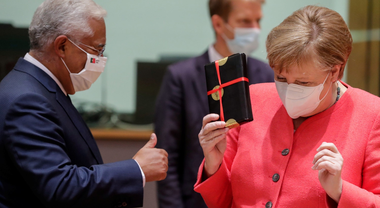  Ant&oacute;nio Costa e Angela Merkel | Stephanie Lecocq - Reuters 