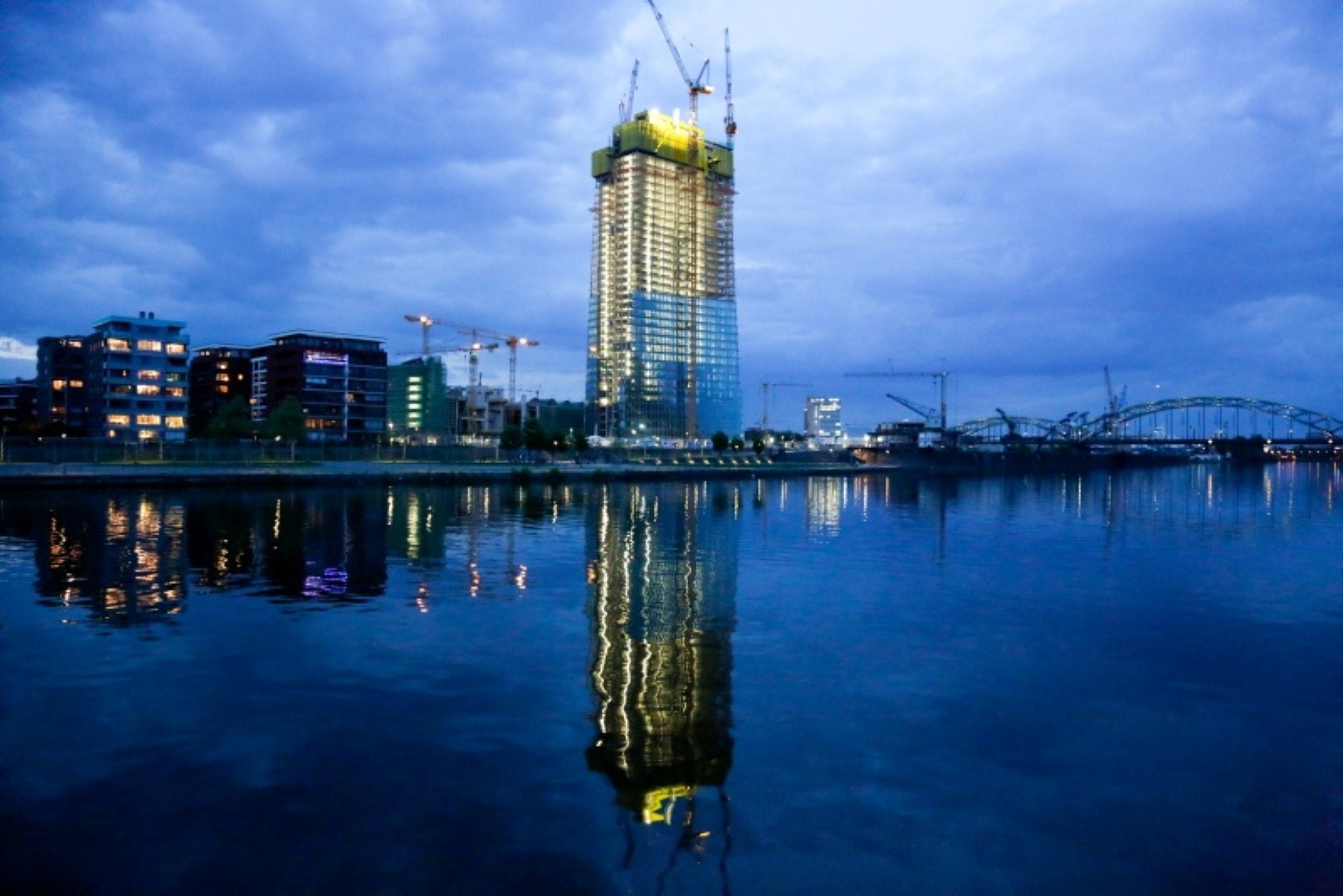  ecb.europa.eu 