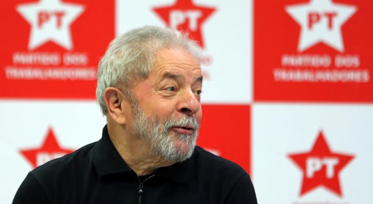 PT de Lula da Silva tenta captar voto evangélico c