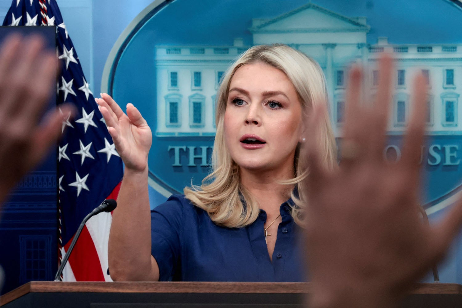 Casa Branca diz que Teerão irá entregar o urânio enriquecido