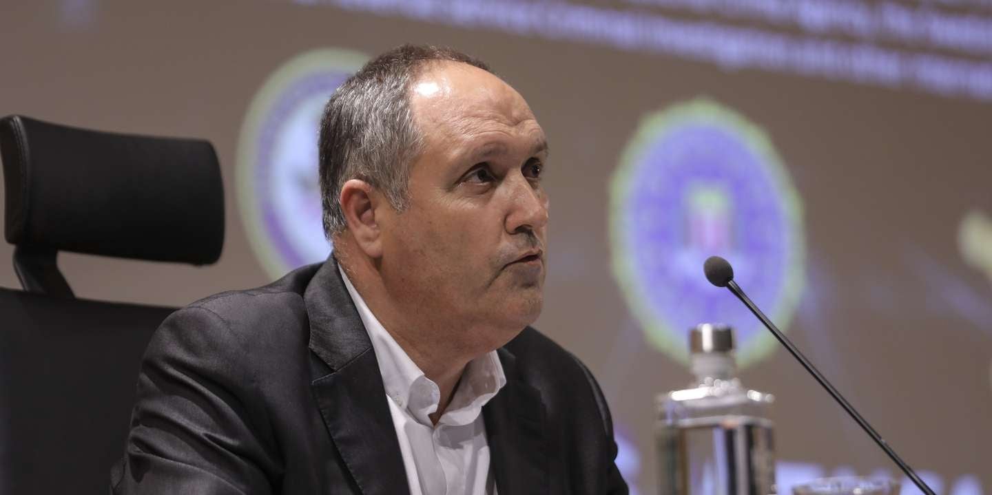 Diretor nacional da PJ mantém o que disse no julgamento de Rui Pinto e não pretende demitir-se