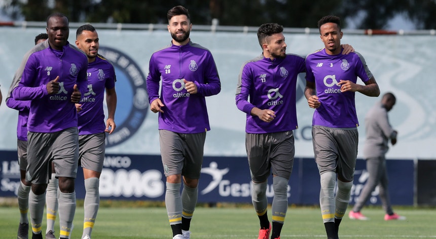 A equipa do FC Porto corre à procura de uma qualificação inédita na "Champions"
