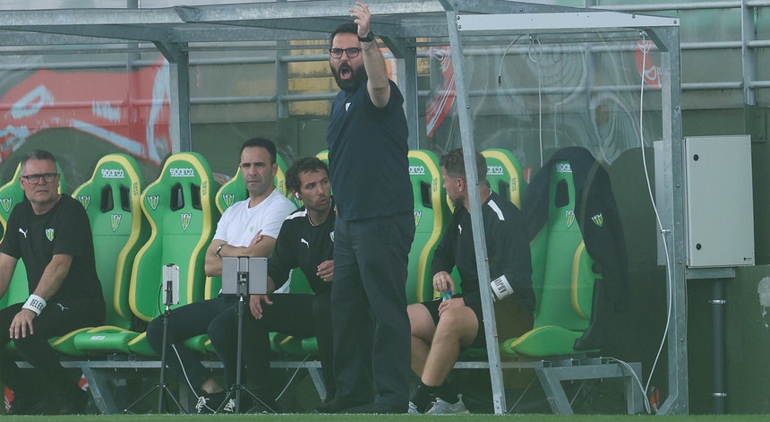 Imagem ilustrativa: Treinador do Tondela quer coragem na deslocação ao Sporting