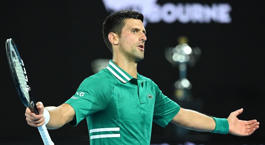Djokovic está na final do torneio australiano
